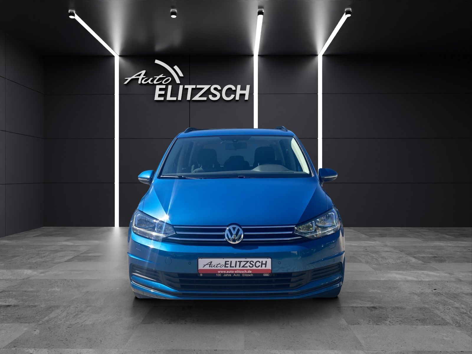 Fahrzeugabbildung Volkswagen Touran Comfortline 7-Si Climatronic PDC SH LM