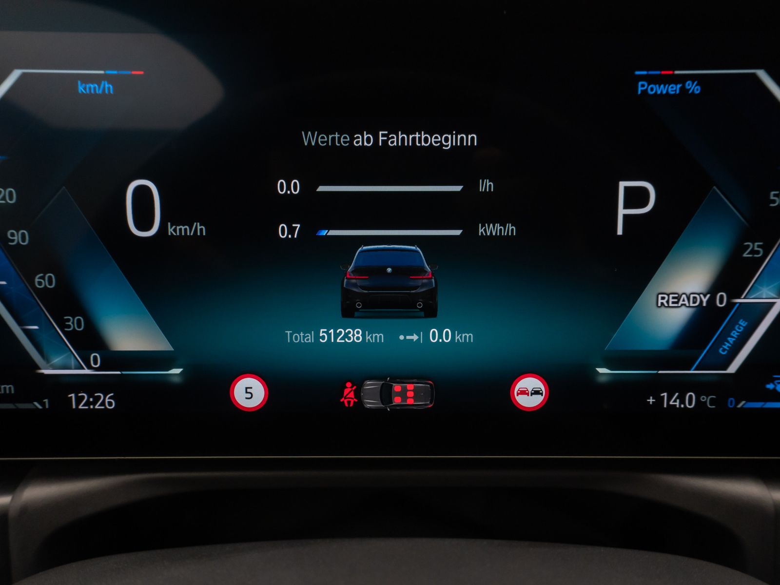 Fahrzeugabbildung BMW 330e xD MSport Kamera HUD DAB H/K Komfort 18Zoll