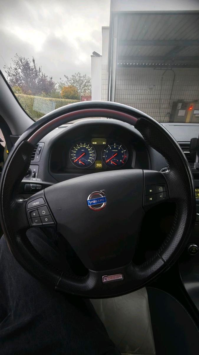 Volvo V50 2009 — photo 10