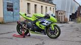 Kawasaki ZX6R - Rennmotorrad - KAWASAKI 2010 ZX6R