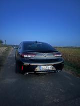 Opel Insignia 2.0 Turbo 191kW GSI Auto 4x4 GS GSI - Opel Insignia: Schwarz