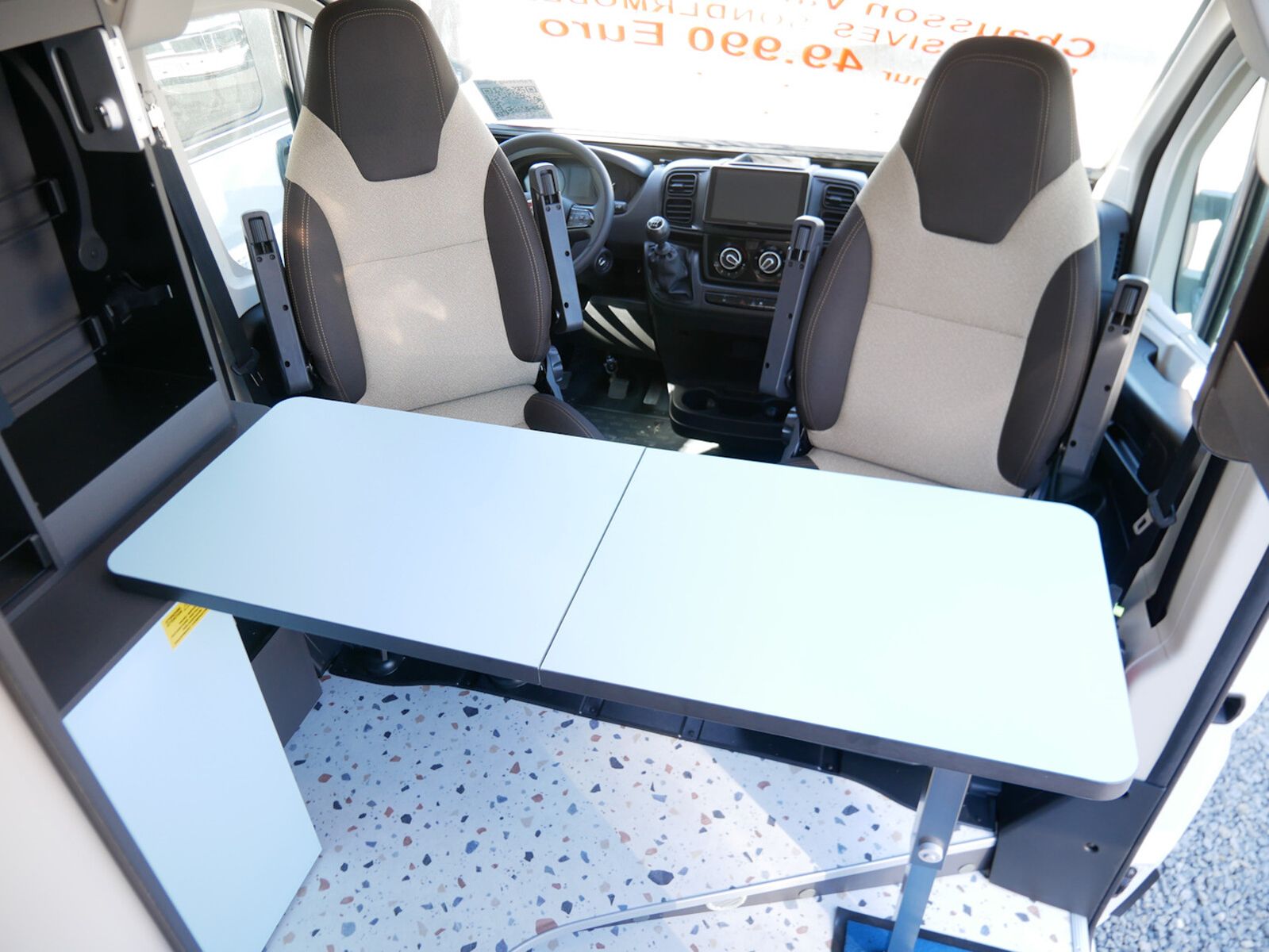 Fahrzeugabbildung Chausson Van 540 GOLDEN LINE DÖRR EDIT Solar,Markise,