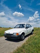 Ford Escort 1.4l C Oldtimer MK4 - gebrauchte Ford Escort aus dem Jahr 1987