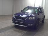 Skoda Yeti 1.2 TSI Xenon Navi AHK Rfk Sound HU 09/26 - Skoda Yeti: Blau