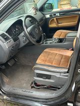 Volkswagen Touareg 5.0 V10 TDI Tiptronic Standard - Volkswagen Touareg aus 2004: TDI