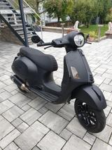 Vespa GTS 300 Supersport  The Joker