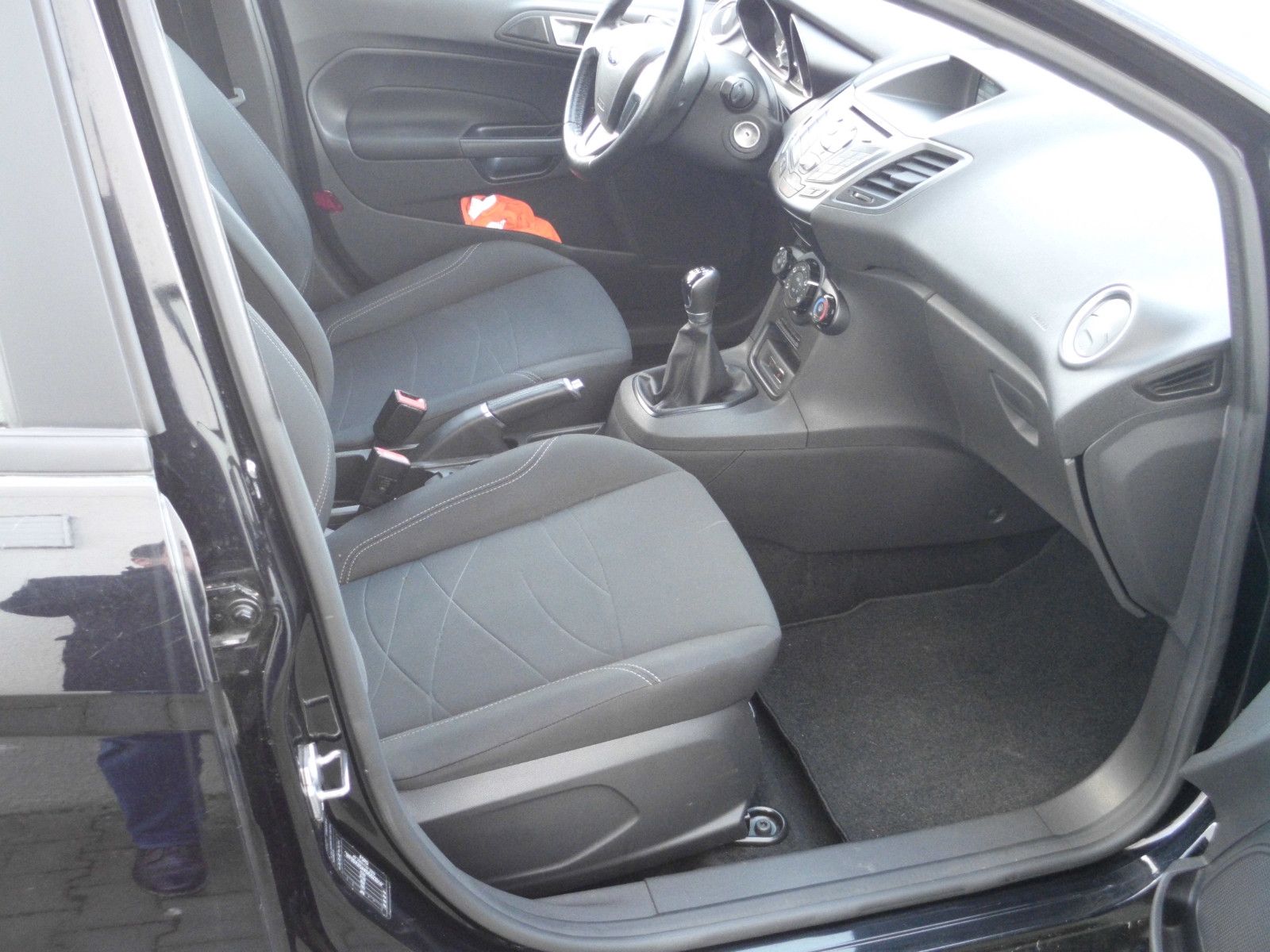 Fahrzeugabbildung Ford Fiesta 1.25Ltr  Trend/Klima/Sitzheizung