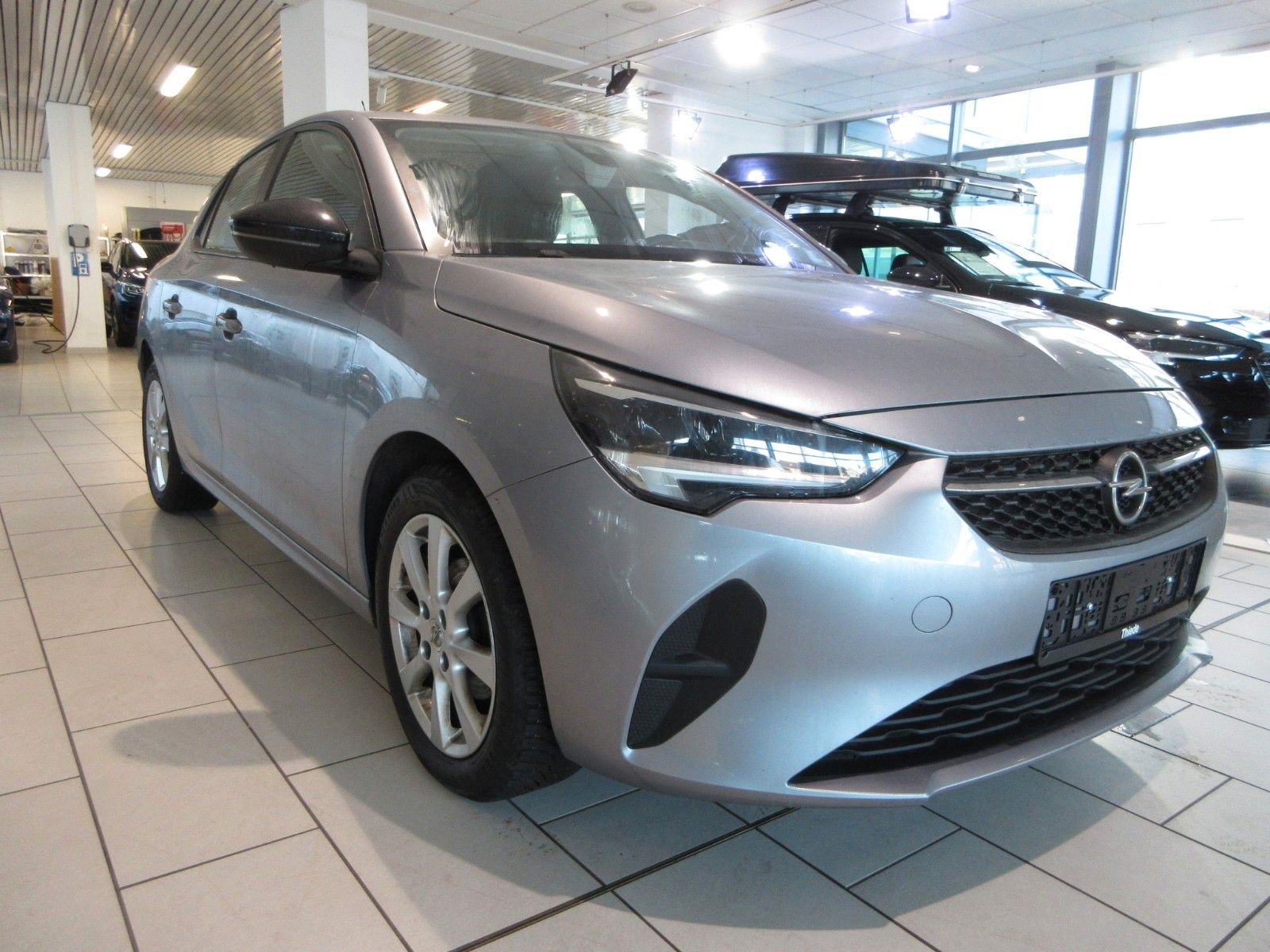 Fahrzeugabbildung Opel Corsa F Edition 1.2 LED/NAVI/PDC/ALU/TEMPOMAT