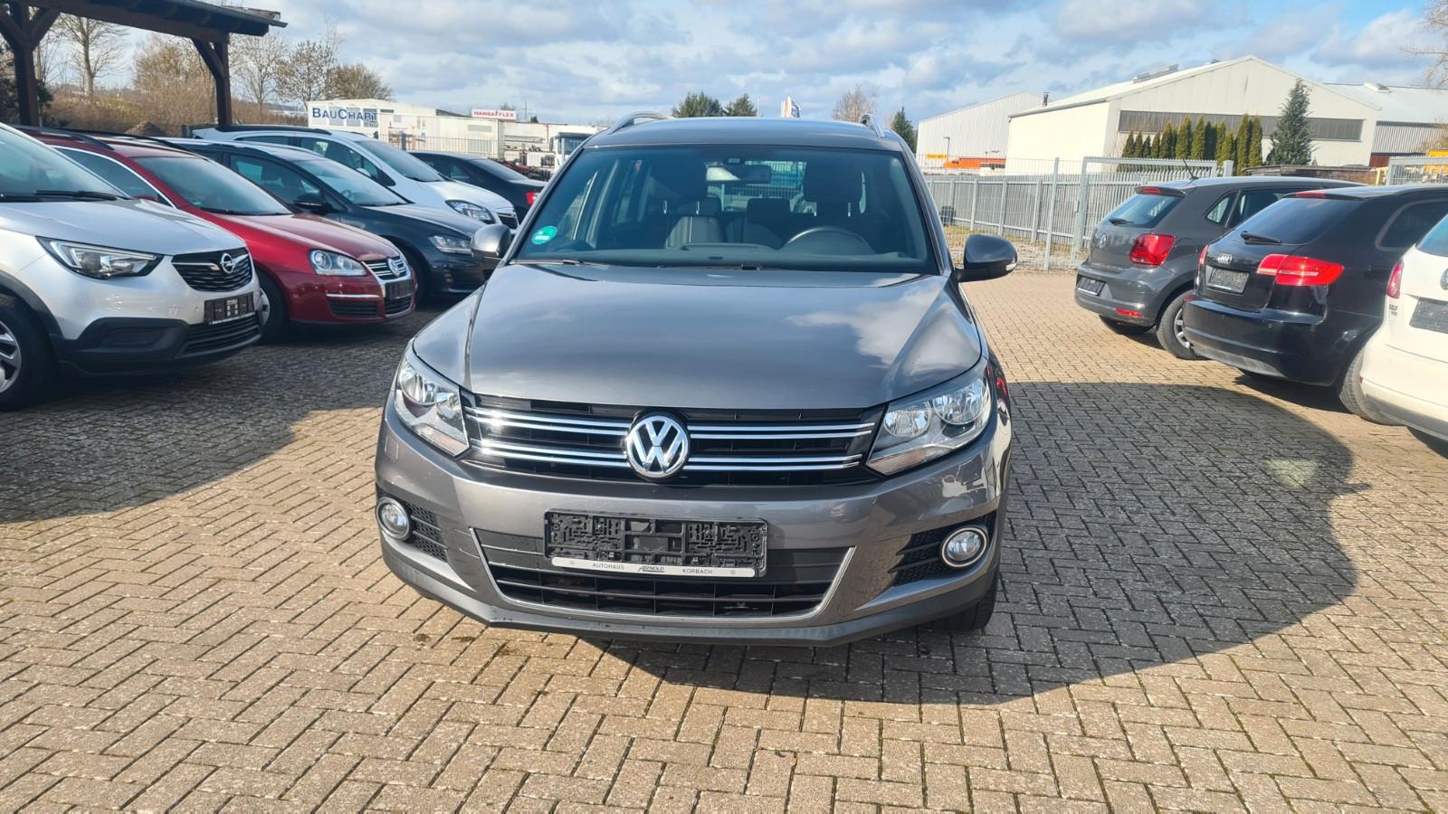 Volkswagen Tiguan Lounge Sport & Style BMT