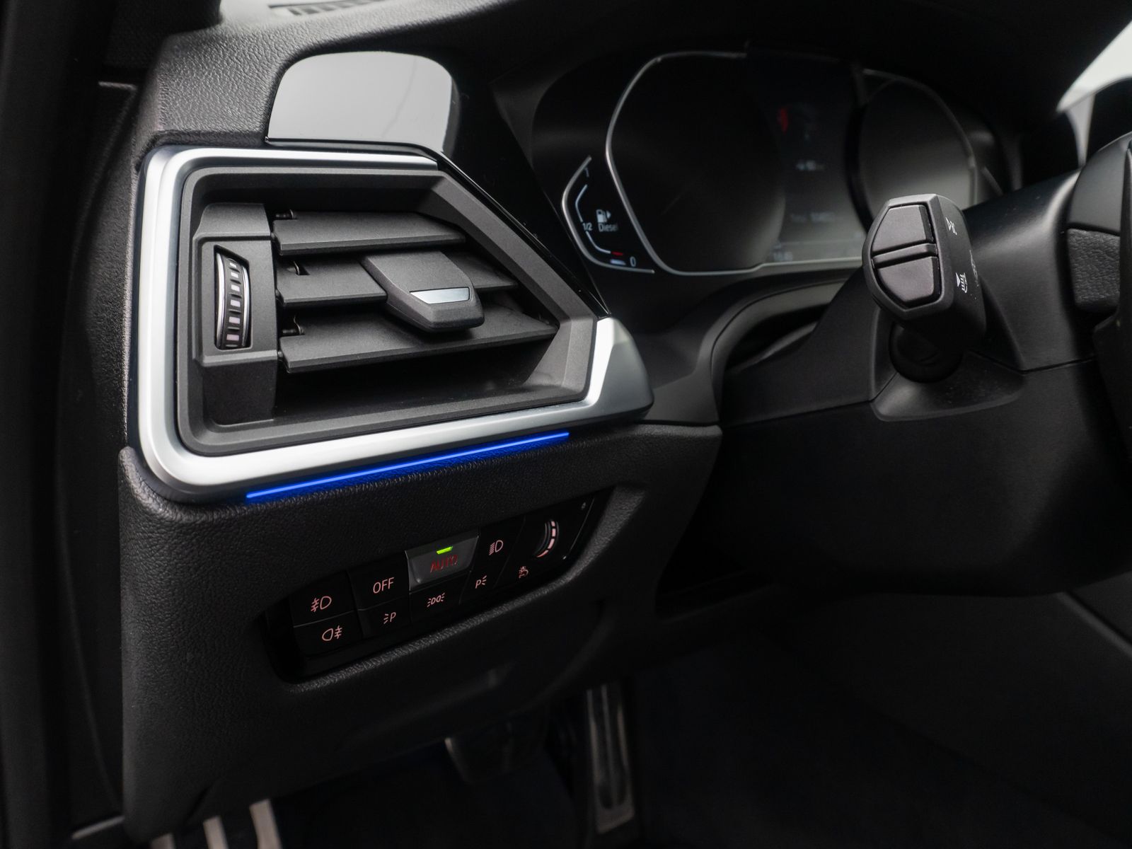 Fahrzeugabbildung BMW 330d M Sport DAB LED DrivAssis Individual 19Zoll