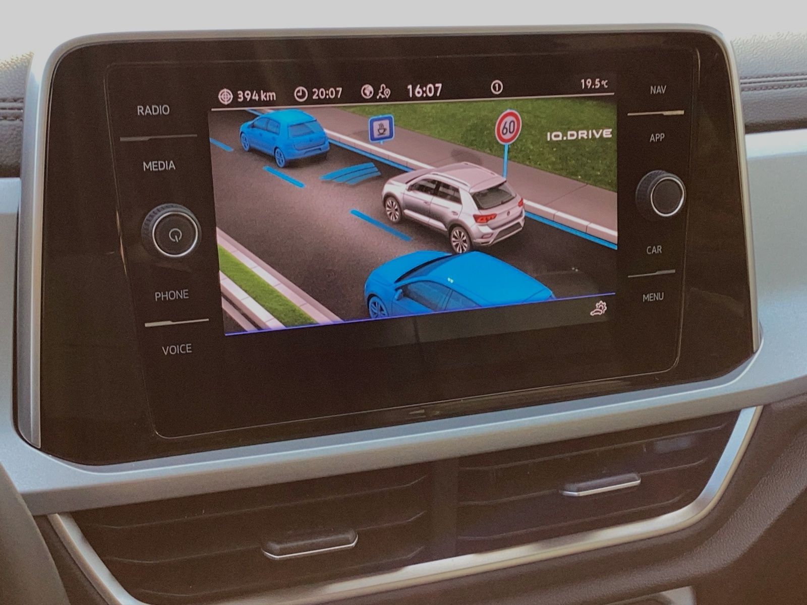 Volkswagen T-Roc - Bild 14