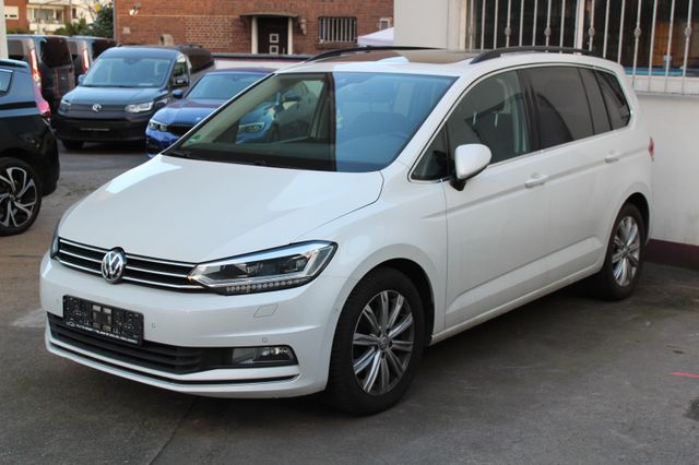 Volkswagen Touran 2.0 TDI Highline+PANO+KAMERA+STANDHEIZUNG