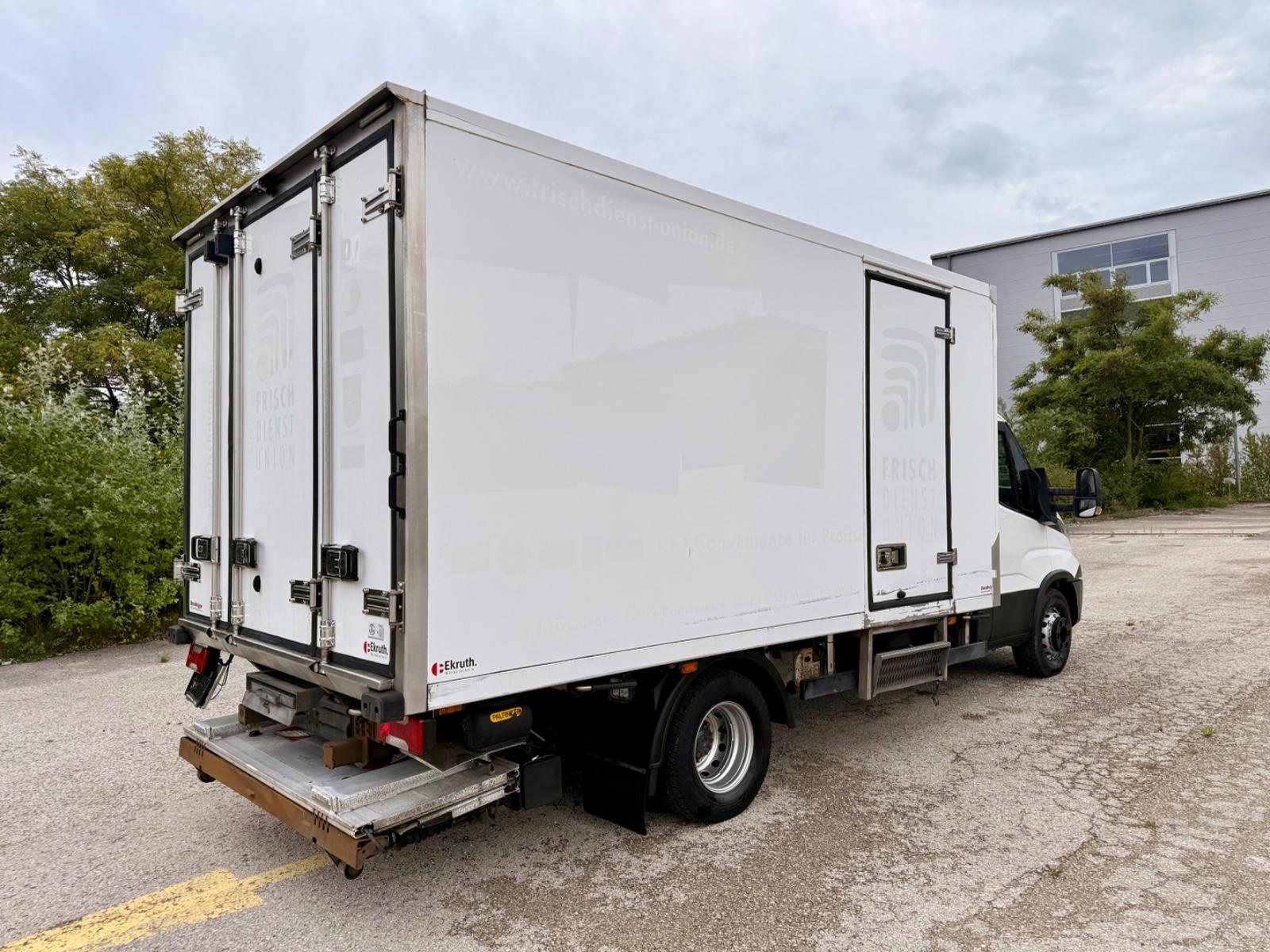 Iveco Daily 3.0D 72-180 Kühlkoffer THERMO KING 32- LDW