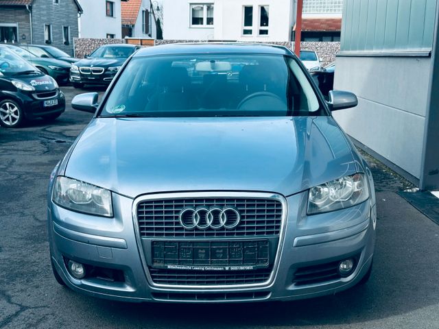 Audi A3 1.6 Attraction KLIMA/PDC/FH/ZV