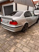 BMW E46 330i xDrive - M54B30 - BMW 330 Limousine E46 330i mit Benzin-Antrieb