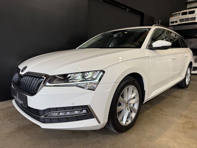 Skoda Superb Combi Ambition iV DSG/VIRTUAL/CAM/ACC/