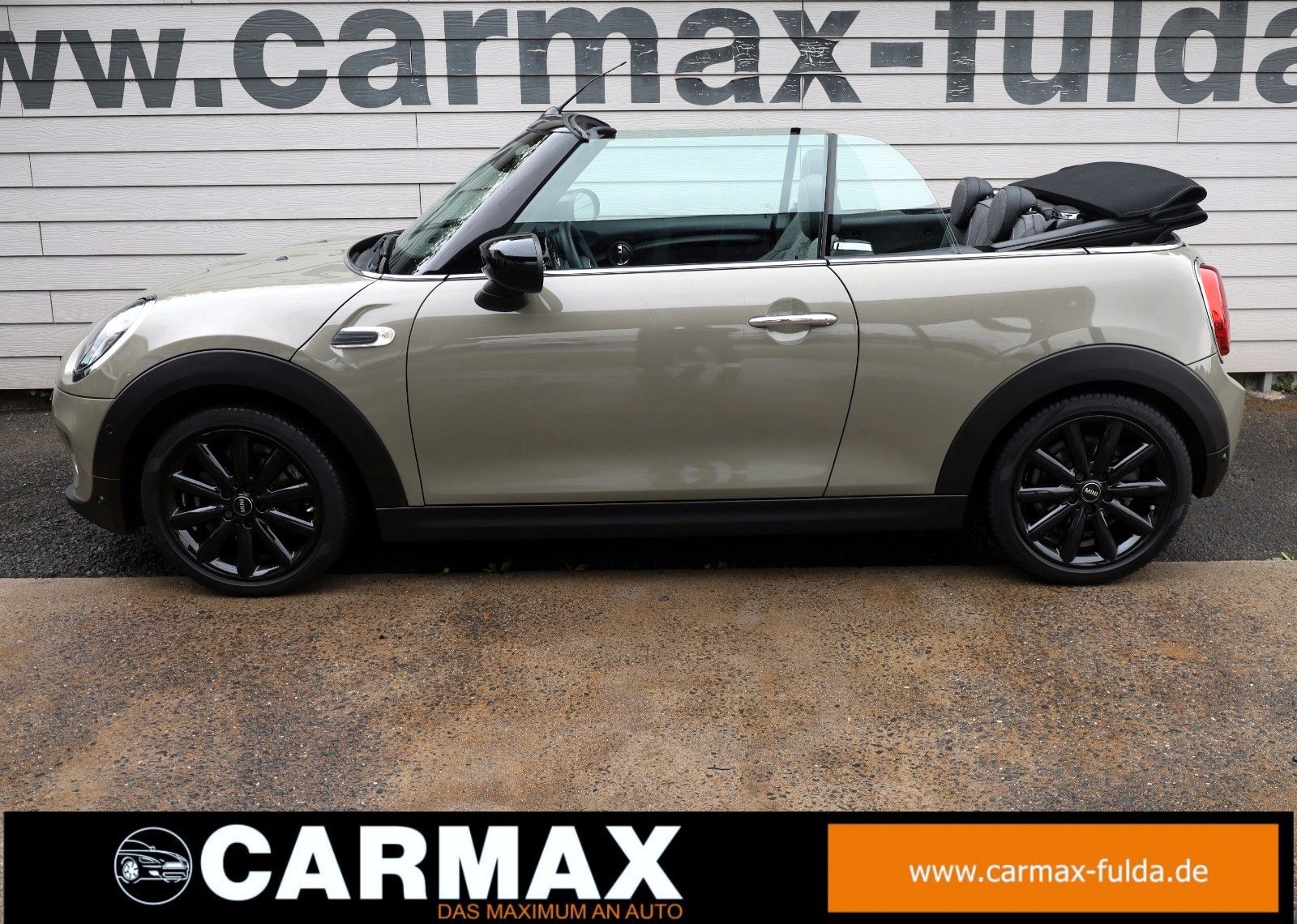 Fahrzeugabbildung MINI COOPER Cabrio Pepper, T.Leder,Navi,PDC vo+hi,LED