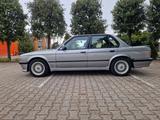 BMW 325i E30 M-Technic 1 1987r. - Oldtimer: Sportwagen