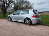 Volkswagen Golf IV R32 - Volkswagen Golf: Iv