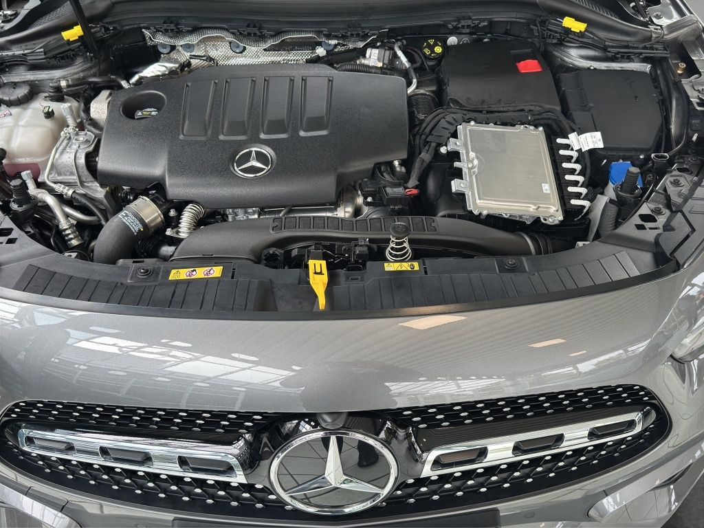 Fahrzeugabbildung Mercedes-Benz GLA 200 d AHK*Fernlichtass.*KeyLess*LED*PDC*ACC