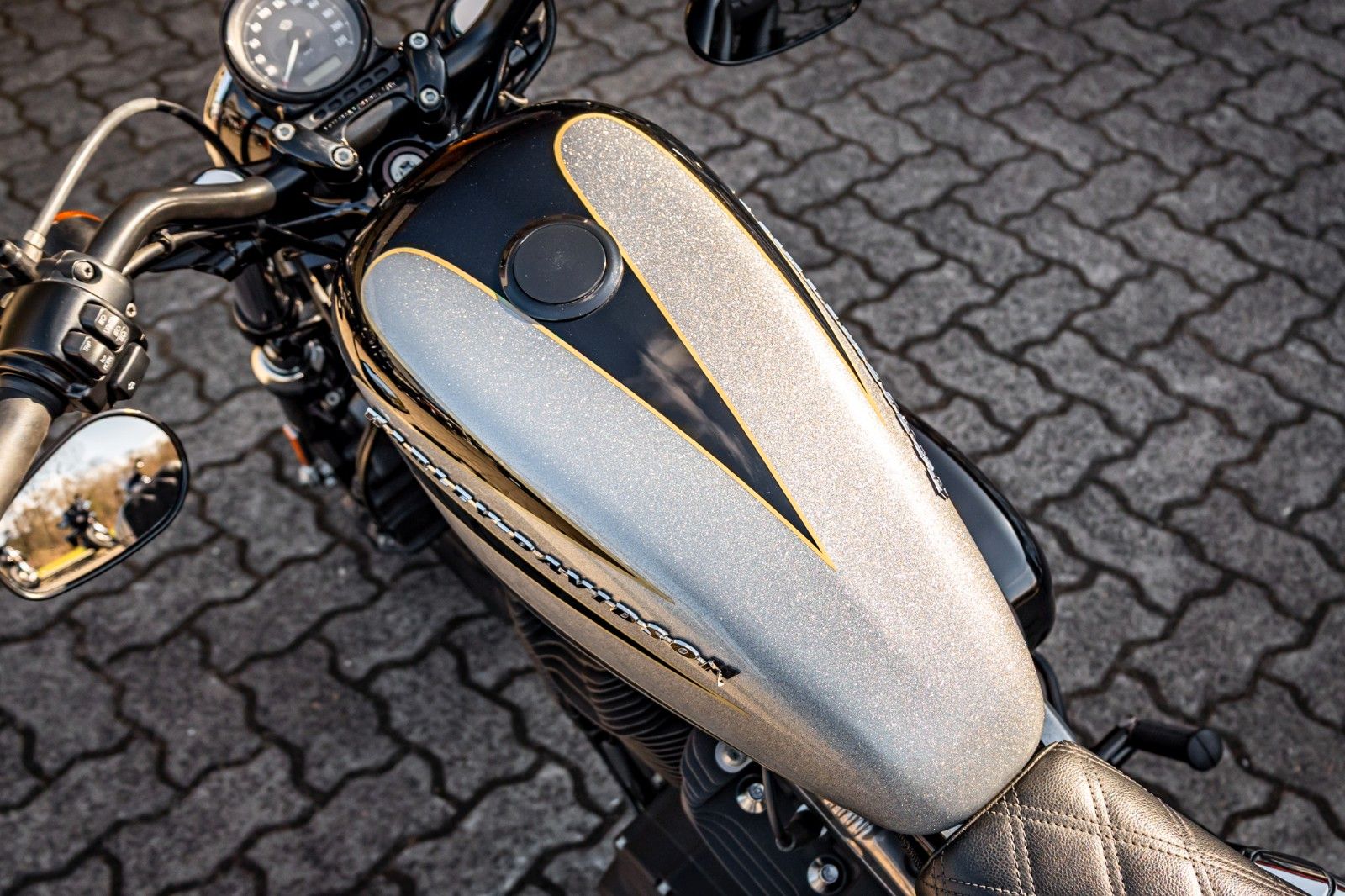 Fahrzeugabbildung Harley-Davidson XL1200X SPORTSTER FORTY-EIGHT - Remus -