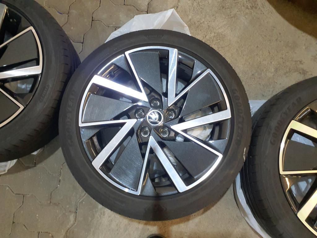 Skoda Octavia Combi "Sportpaket" 1.4 TSI iV DSG Pano*S