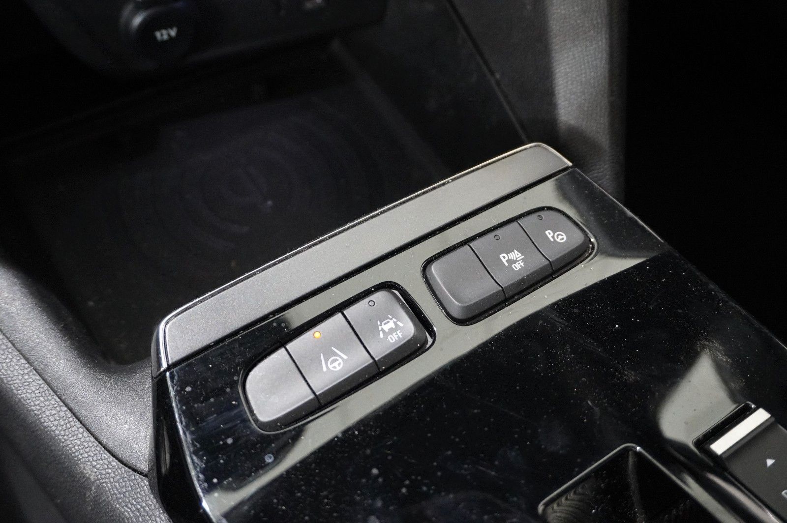 Fahrzeugabbildung Opel Mokka-e ULTIMATE 3-PHASIG NAVI/LED/KAMERA/DAB+