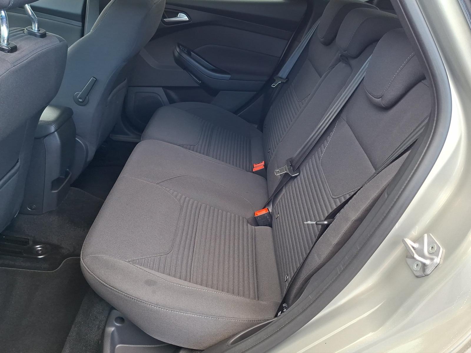 Ford Focus Cool & Connect 1.0 EB GJR | RFK | SHZ | PD