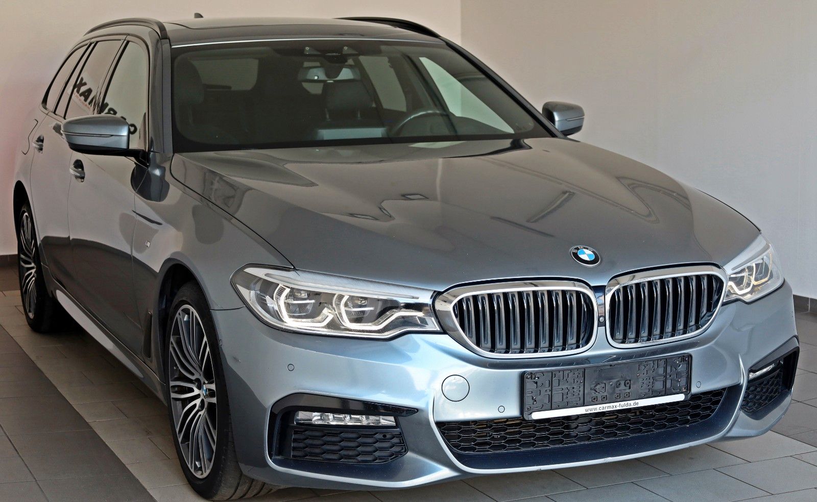 Fahrzeugabbildung BMW 530d xDrive Touring M Sport PanDach,HUD,el.AHK