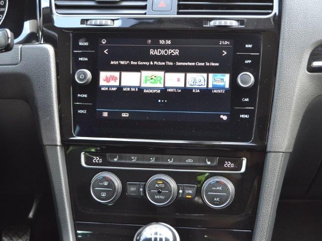 Golf VII 1.5 TSI 150 PS Highline AHK/LED/NAVI/BU