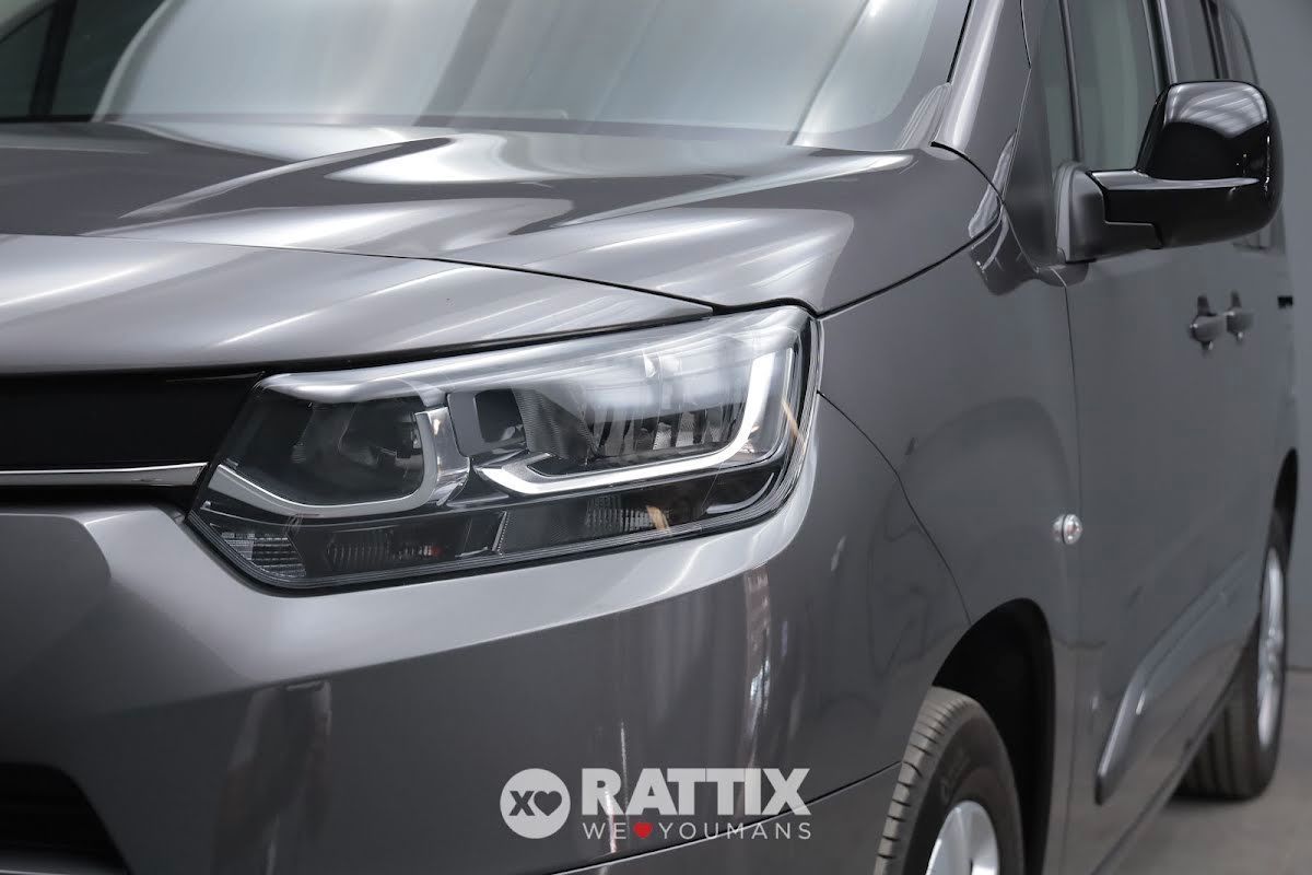 Toyota Proace City Verso 1.5D 130CV L1 D Lounge imagem 3