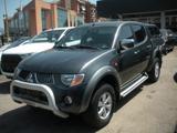 Mitsubishi L200 2.5 DI-D/136CV Double Cab Intens - Mitsubishi L200: Cab