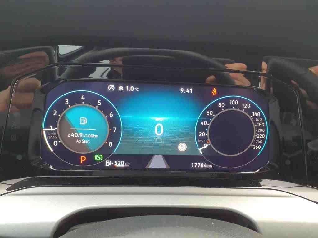Fahrzeugabbildung Volkswagen Golf Variant Life eTSI DSG *Navi*PDC**LED*ACC*
