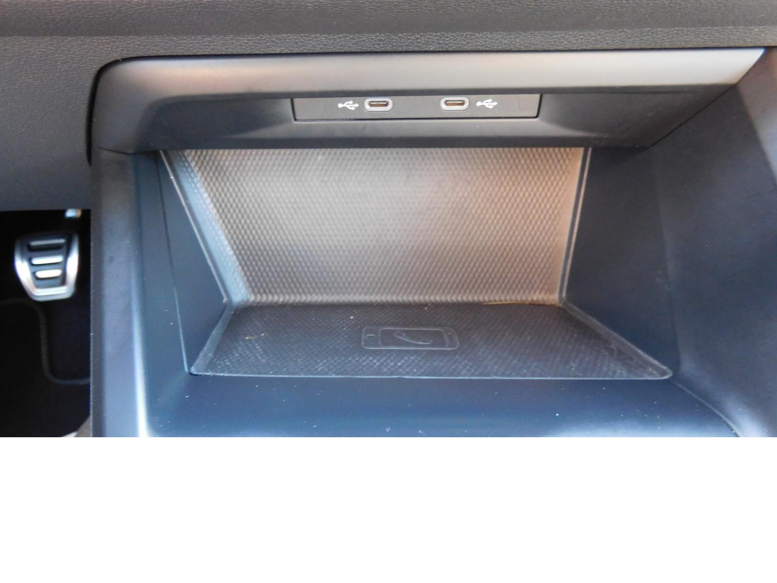 Volkswagen Golf III 1.0 Life Move TSI BMT Klima Navi Alu, миниатюра 23