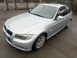 BMW 320d E90 | AUTOMATIK | NAVI | SHZ | GARANTIE | - BMW 320: E90