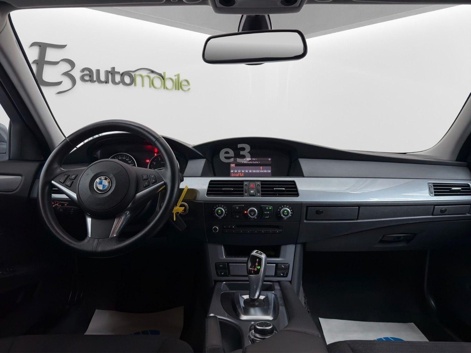 BMW 520 2009 — photo 11