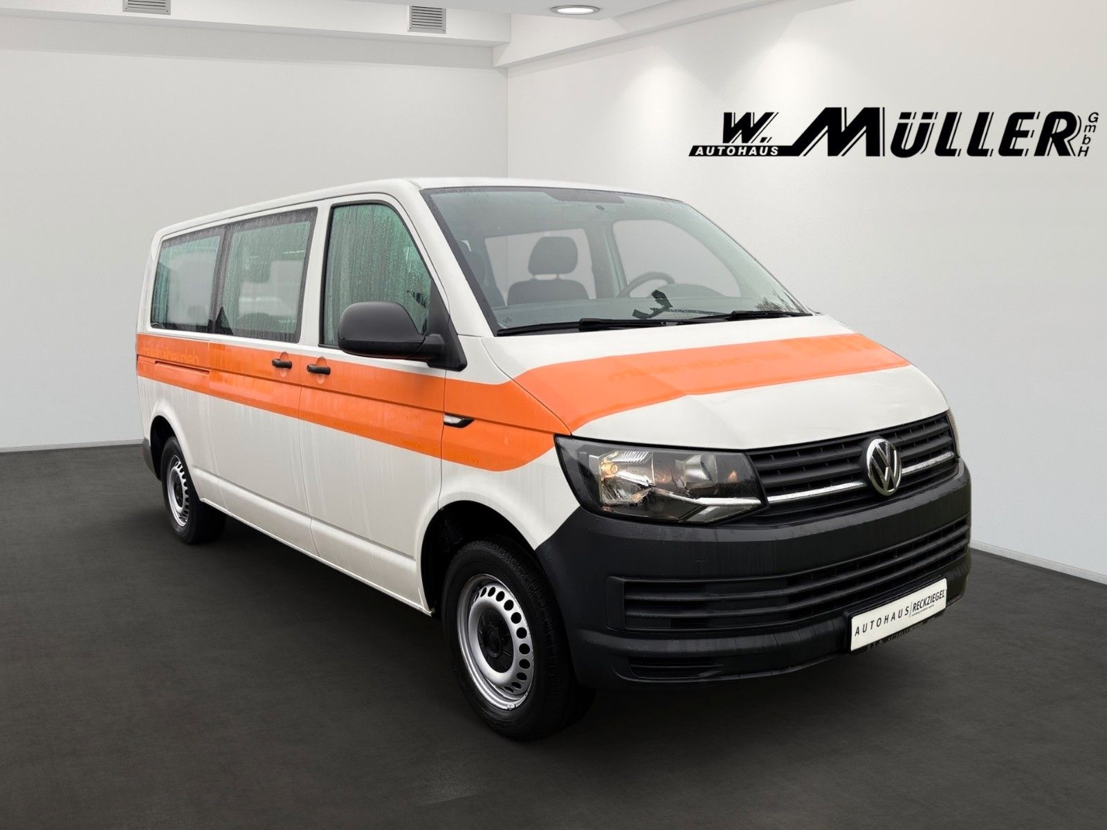 Fahrzeugabbildung Volkswagen T6 Transporter Kombi EcoProfi lang