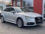 Audi A3 Sportback S-LINE*LEDER*R-KAMERA*AUTOMATIK* - : Kleinwagen, Sport