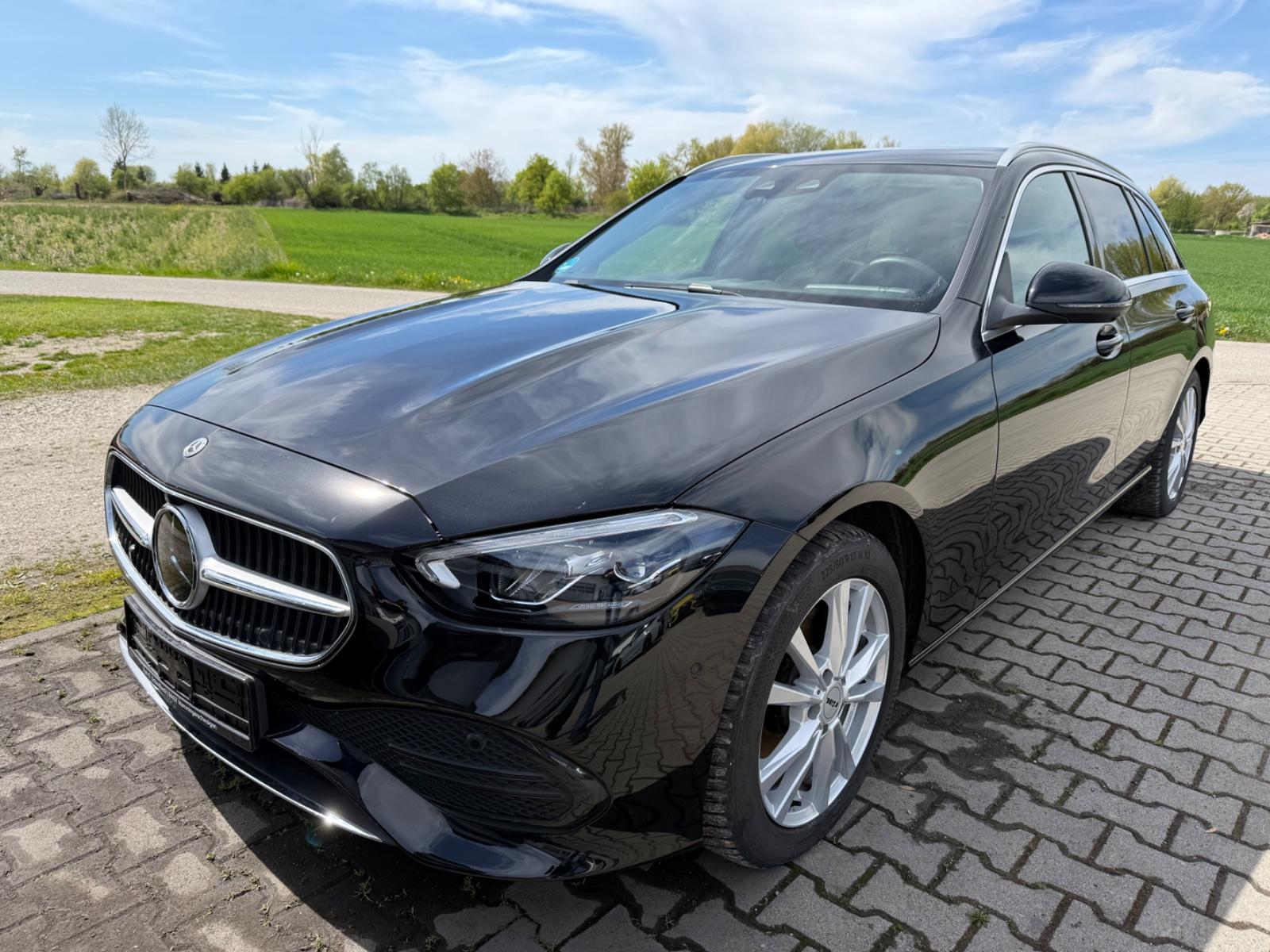 Mercedes-Benz C 220d T-Mod Avantgarde Aut./eSitz/AHK/360°/LED
