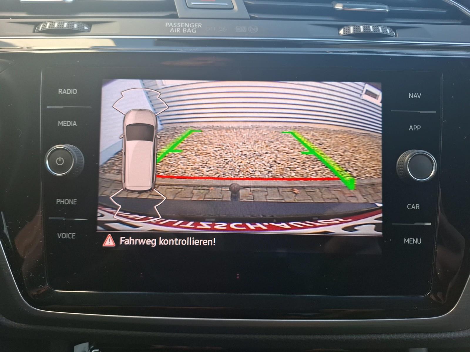 Volkswagen Touran TSI Comfortline LED AHK Navi ACC RFK SH, миниатюра 14