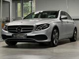 Mercedes-Benz E 200 Limo Avantgarde LED+NAVI+PDC360°+KLIMA+SHZ - Mercedes-Benz E 200 in Stuttgart