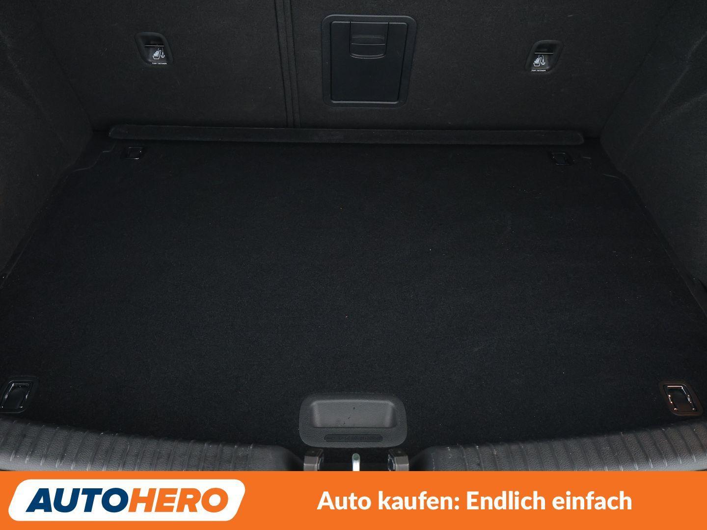 Hyundai i30 1.6 CRDi Trend*TEMPO*CAM*PDC*SHZ*KLIMA*