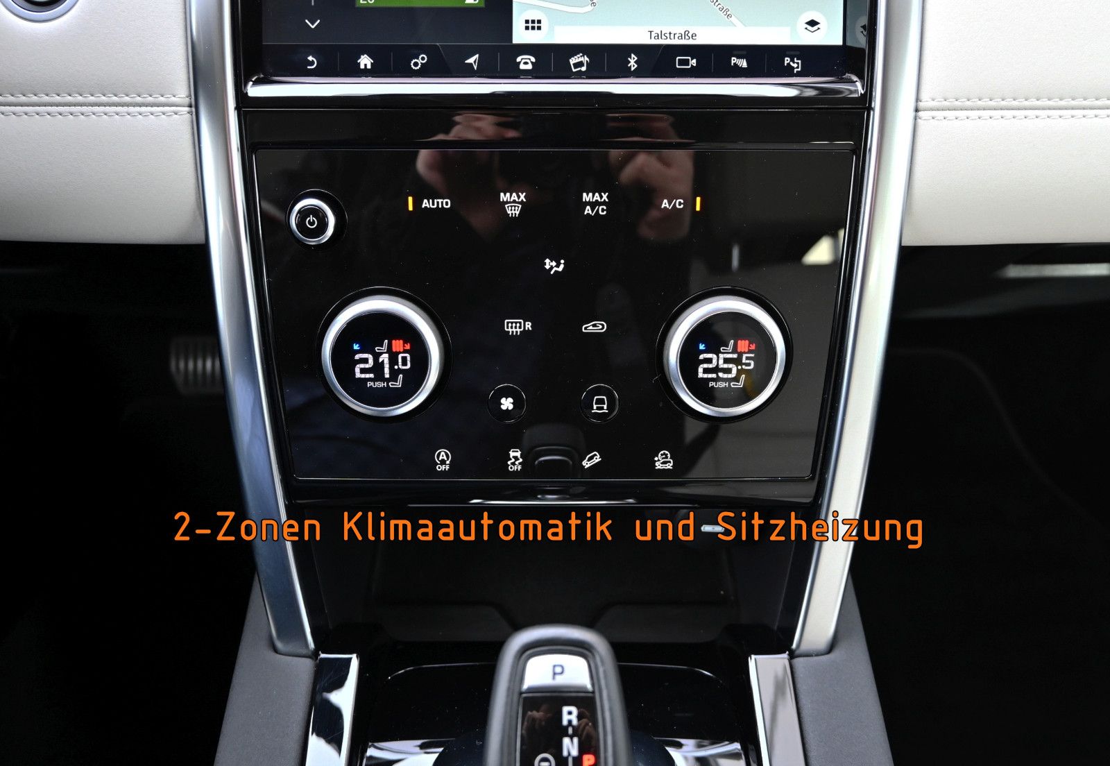 Fahrzeugabbildung Land Rover Discovery Sport D240 AWD Aut. SE °ACC°AHK°STHZ°