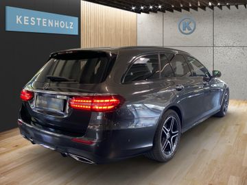 Mercedes E 300 - 3
