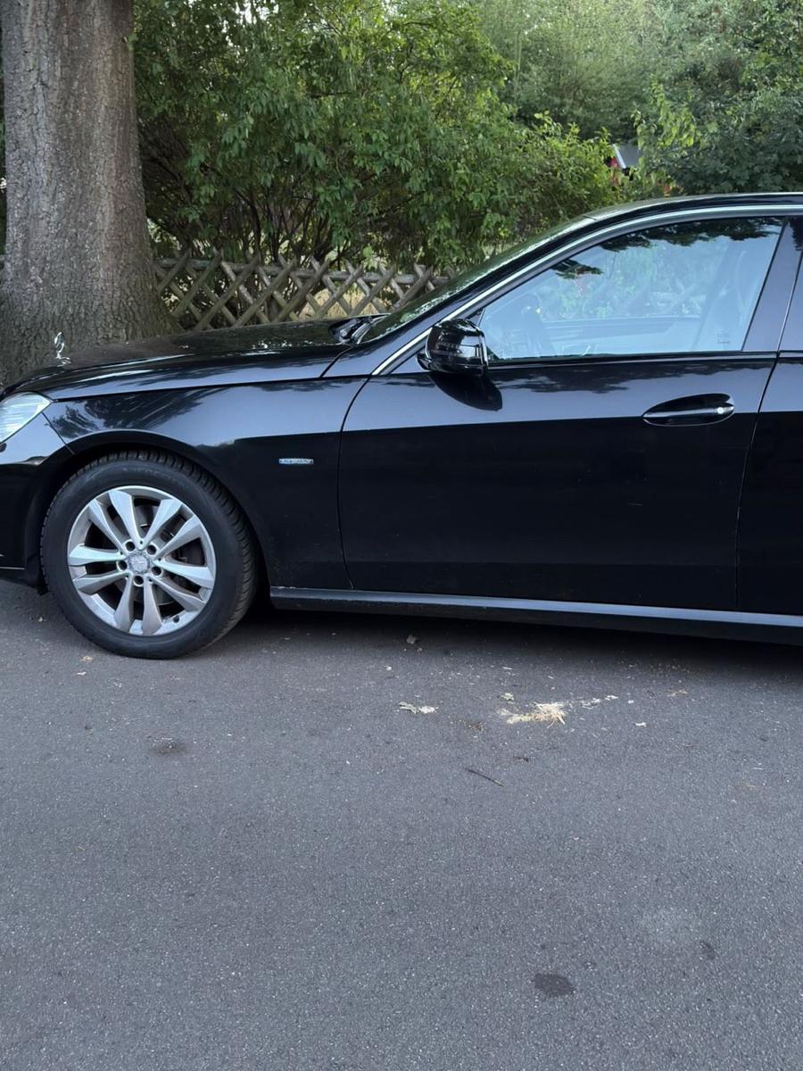 Mercedes-Benz E 250