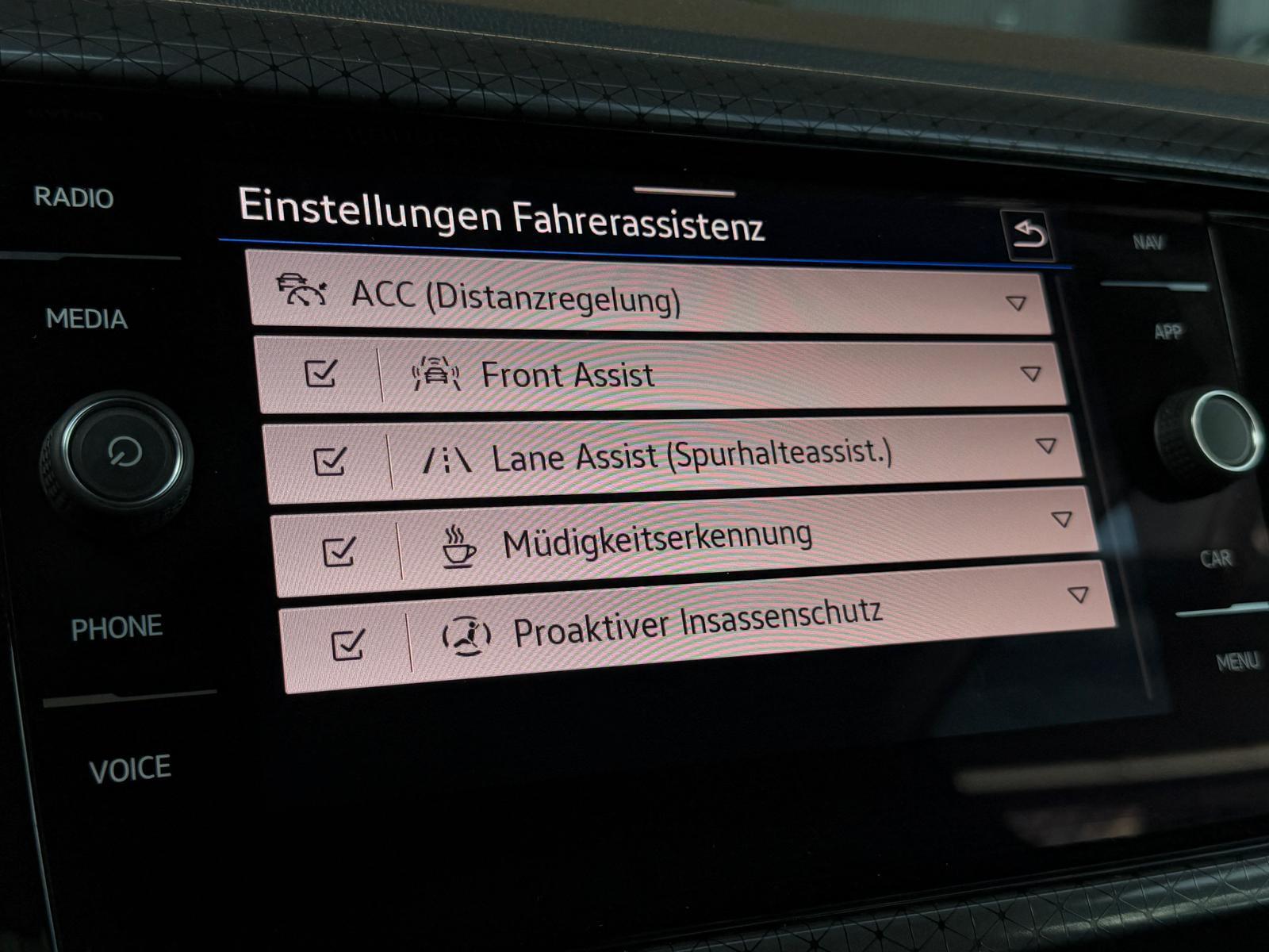 Volkswagen T-Cross Style R-Line Klima/Navi/KAM/PDC/APPLECAR, миниатюра 25