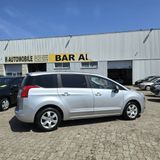 Peugeot 5008 1,6i Family TÜV 6.27 PANO 7 SITZER KLIMAANL - Peugeot 5008 mit Benzin-Antrieb: Kleinbus, 1.6
