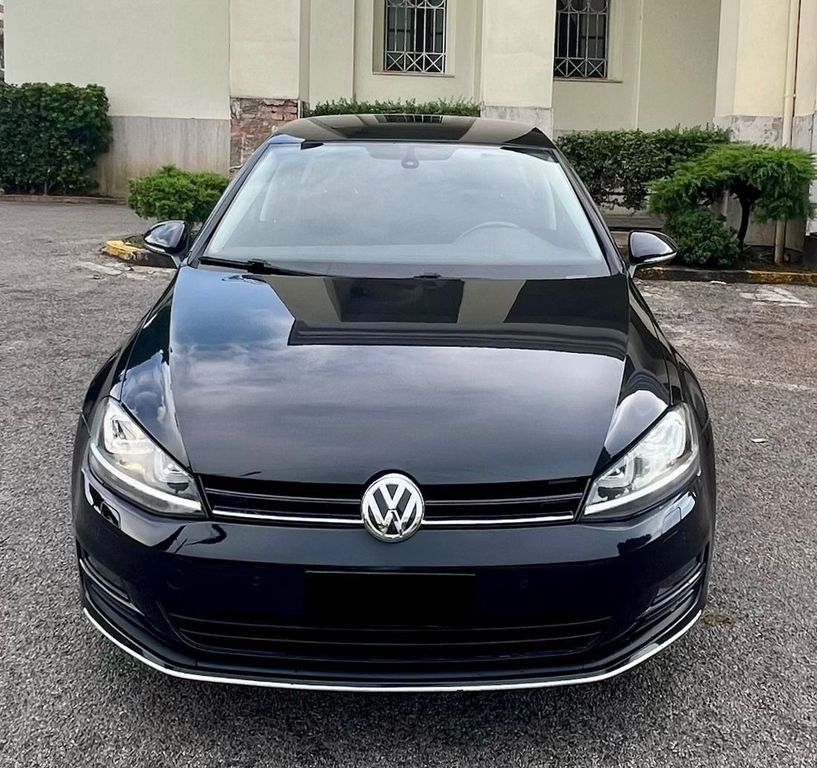 Image of Volkswagen Golf
