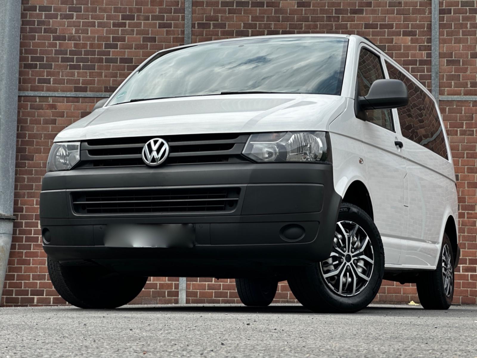 Volkswagen T5 Transporter 9 Sitzer Klima PDC AHK