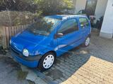 Renault Twingo C06 - Renault Twingo: C06